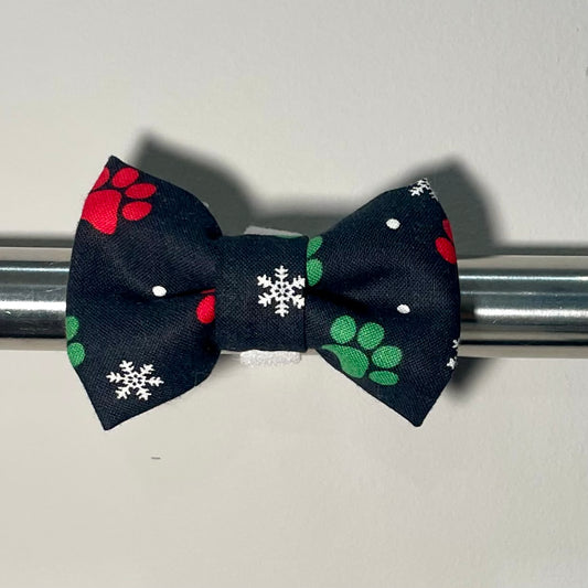 Christmas Paws & Snowflakes Collar Bow