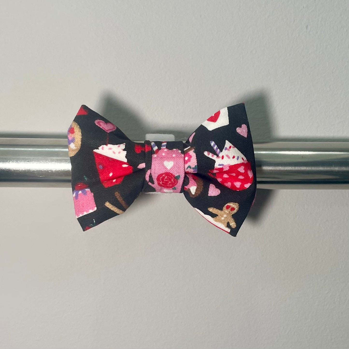 Valentine Coffee Collar Bow