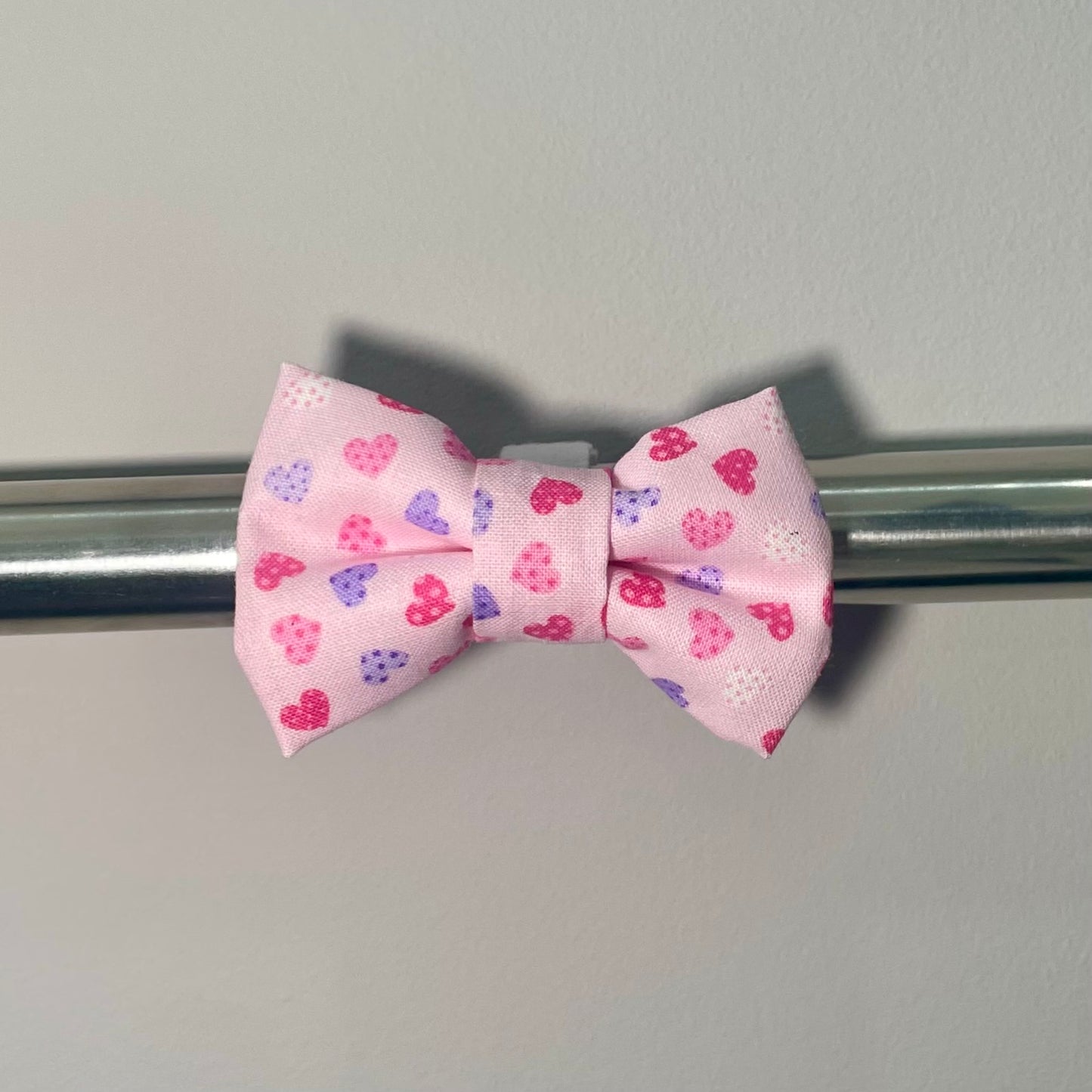 Tiny Hearts Collar Bow