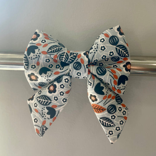 Fall Feel Floral Collar Bow