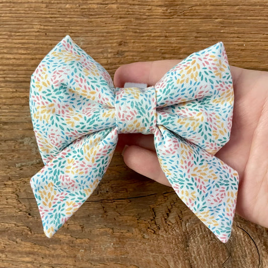 Spring Leaves Collar Bow