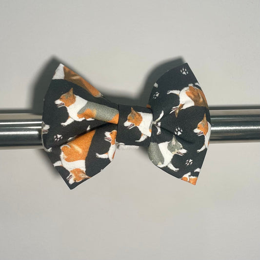 Strollin' Corgis Collar Bow
