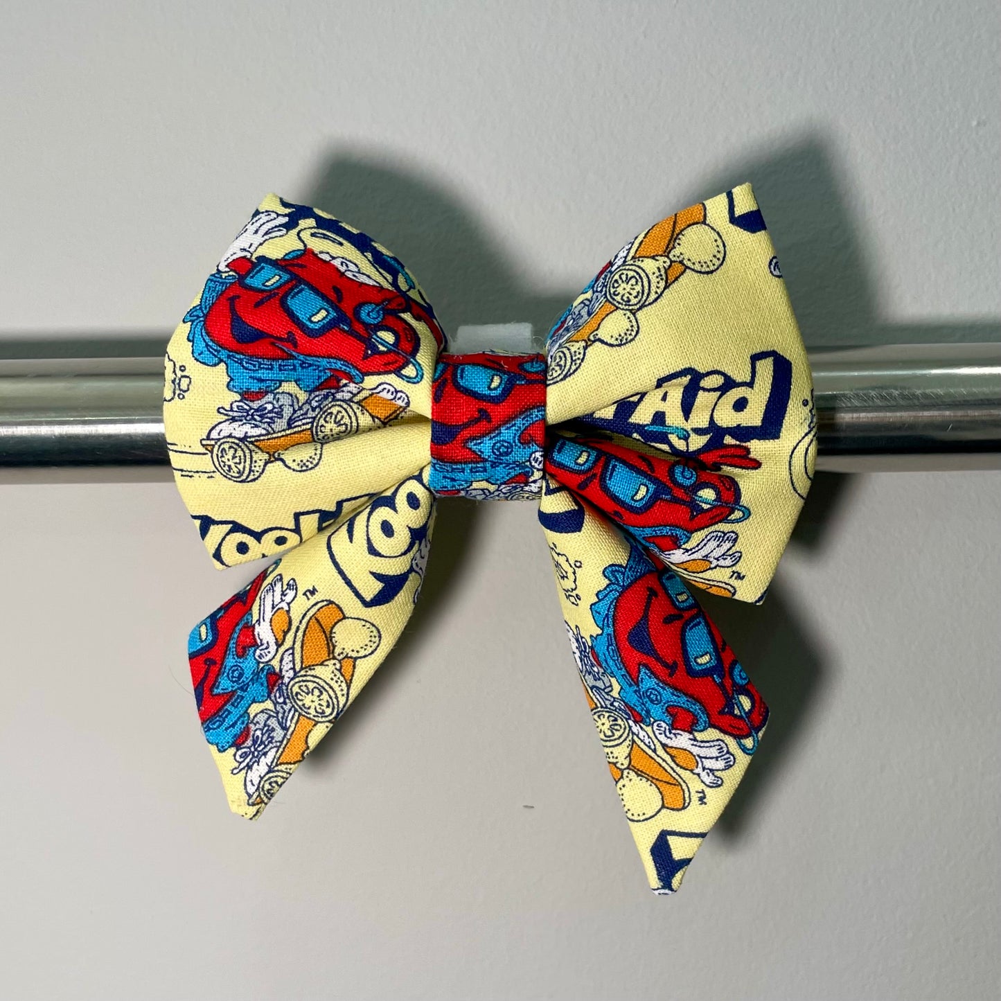 Fruit Drink Collar Bow