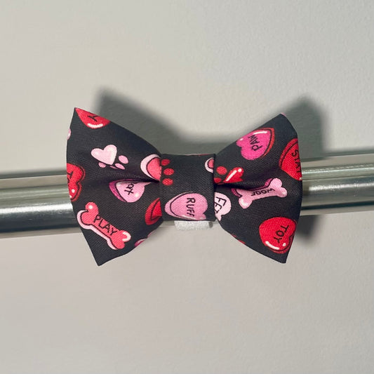 Canine Hearts Collar Bow