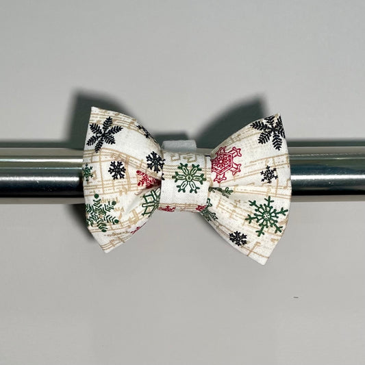 Vintage Snowflake Collar Bow