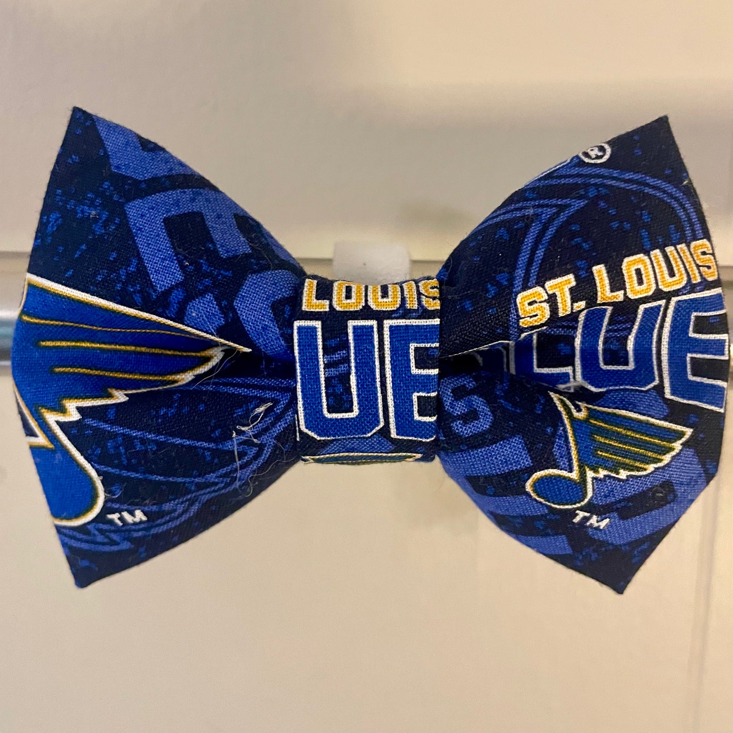 STL Hockey Collar Bow
