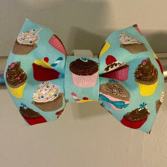 Colorful Cupcakes Collar Bow