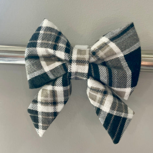 Black and Gray Plaid Collar Bow