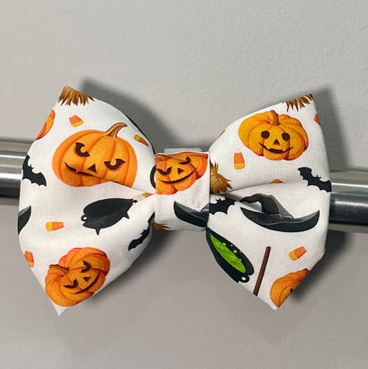 Jack-O-Lantern & Witches Collar Bow