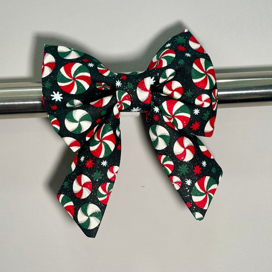 Shimmer Peppermints Collar Bow