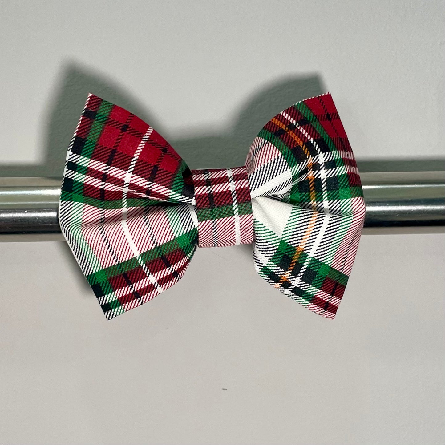Classic Christmas Plaid Collar Bow